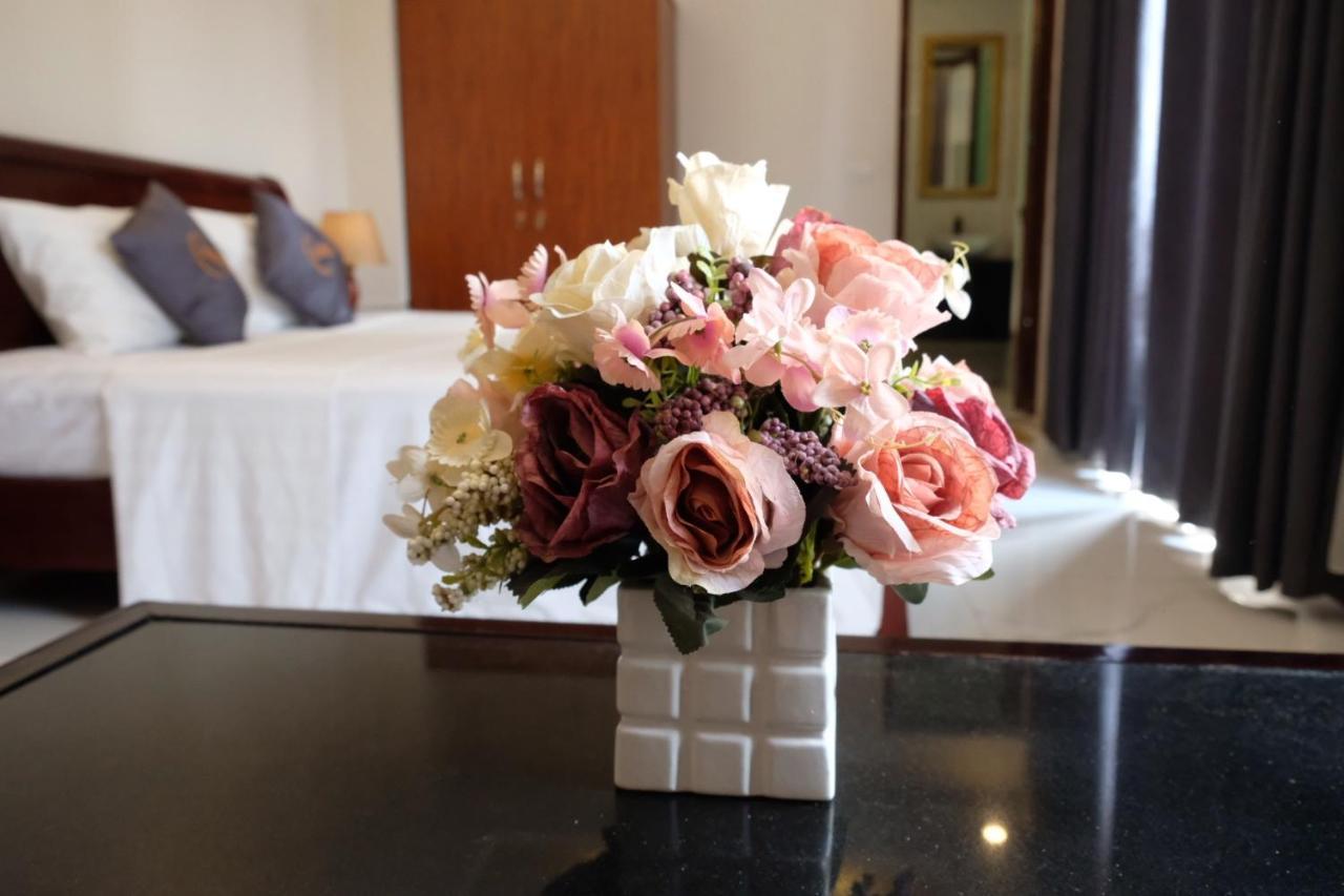Aisha Hotels And Apartments Hanoi Bagian luar foto